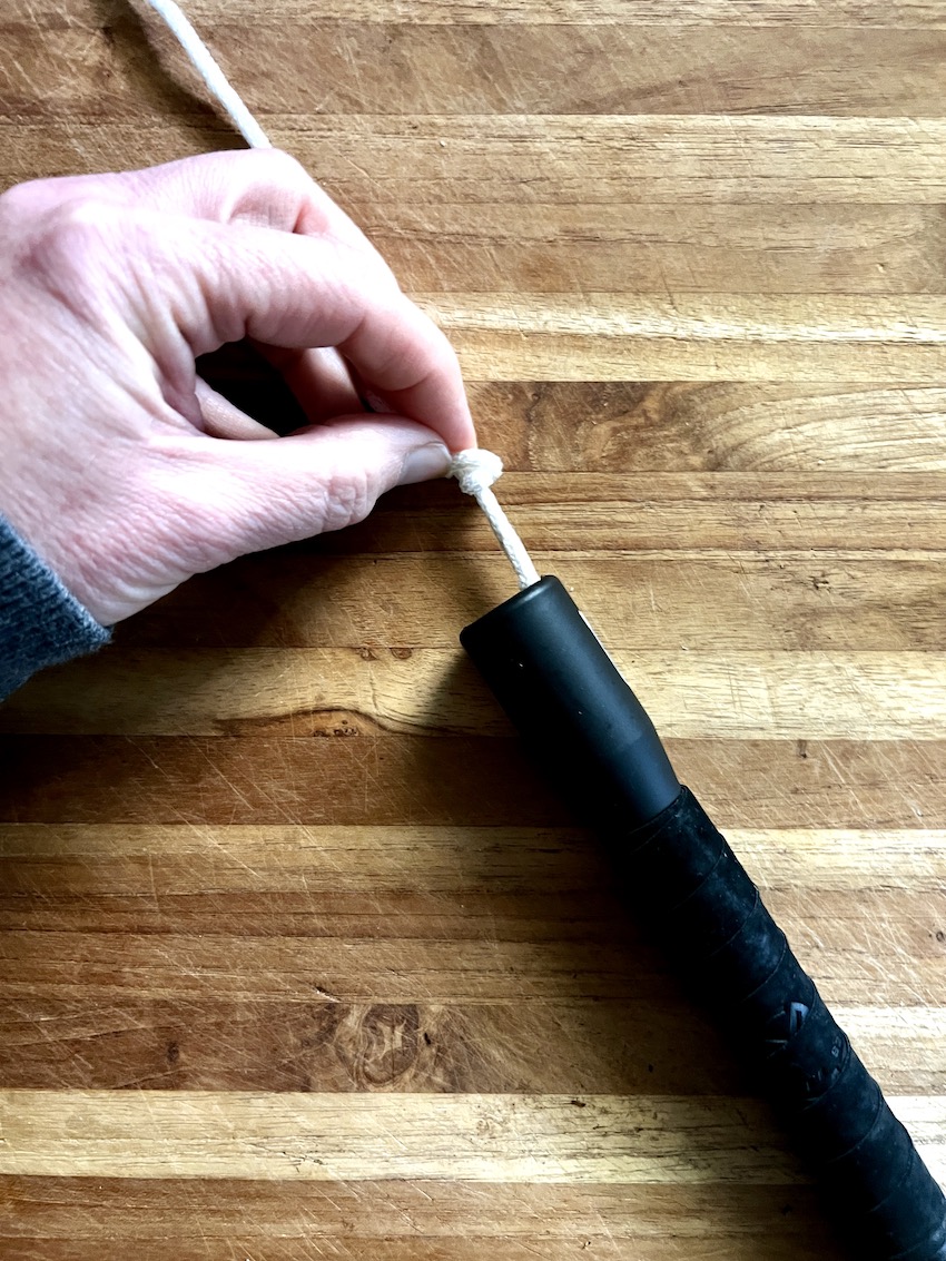 How to Shorten Any Jump Rope